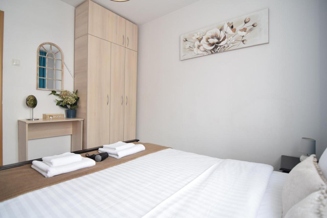 Apartament Cozy Balcescu Bucureşti